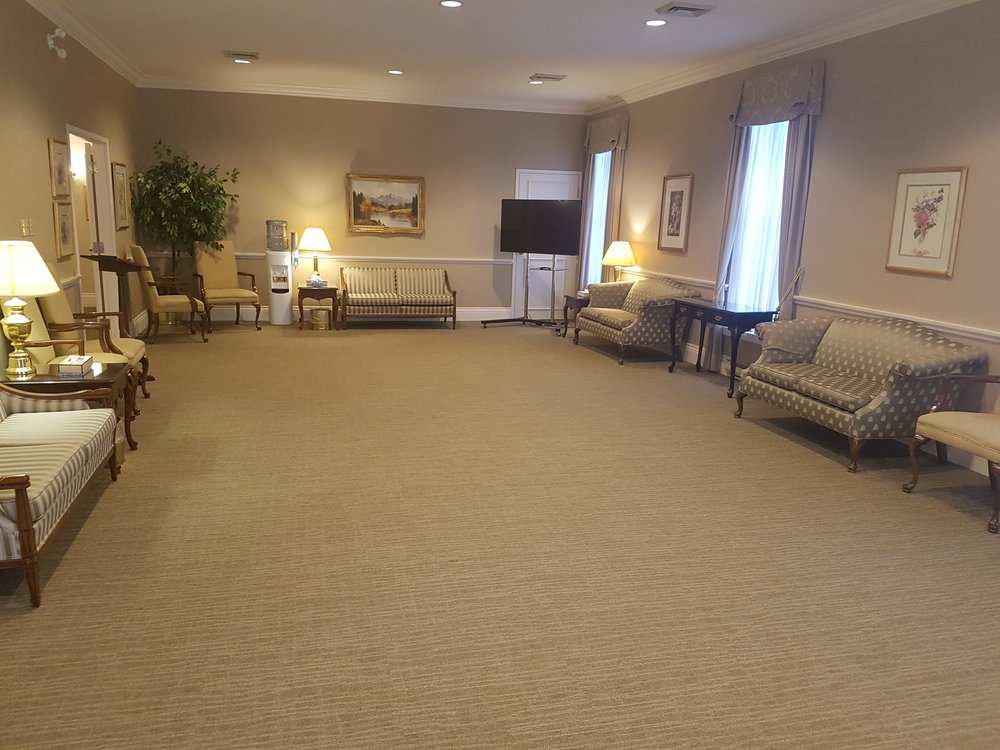 Desselle Funeral Home gallery image 1